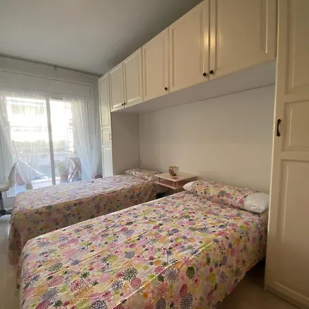 Apartamento R123 En La Planta Baja Con Piscina Cerca De La Playa *